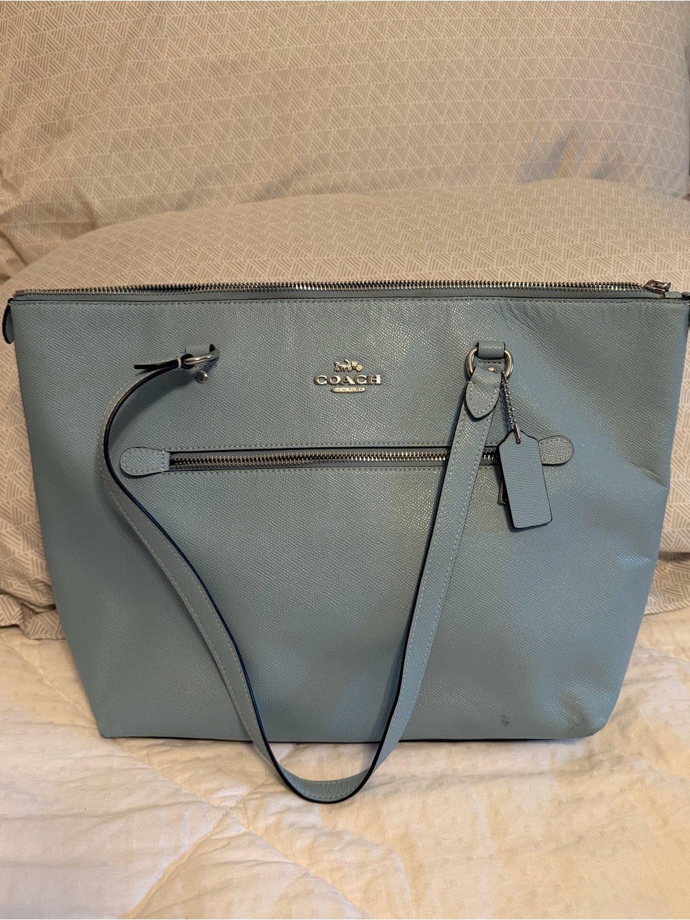 Coach Lifht Blue Leather Zip Tote with Front Zip Pocket